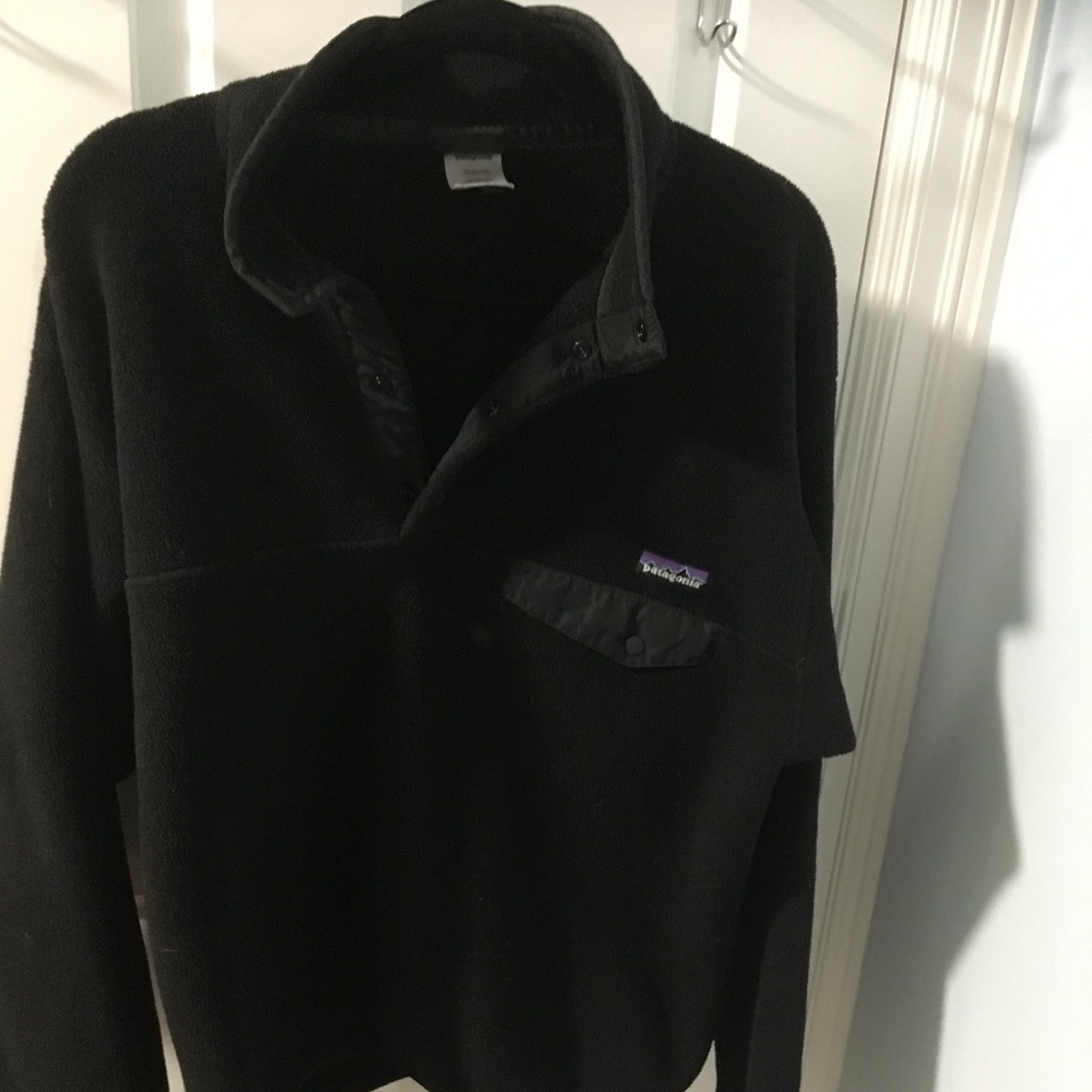 Black Patagonia Fleece